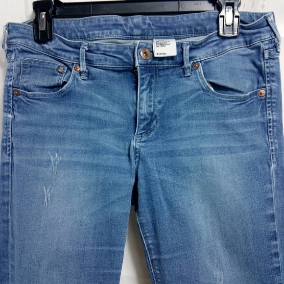 H&M Distressed Skinny Low Waist Ankle Sz 30 Jeans - Picture 4 of 8